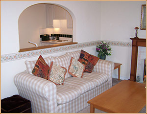 Lounge to Kitchen